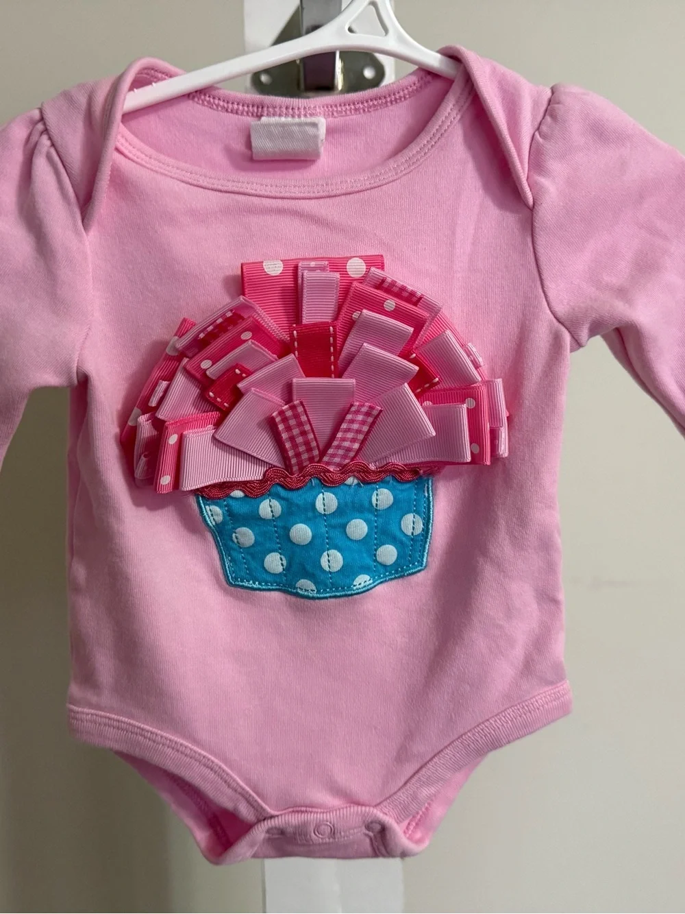 New Newborn Ribbon Cupcake Romper